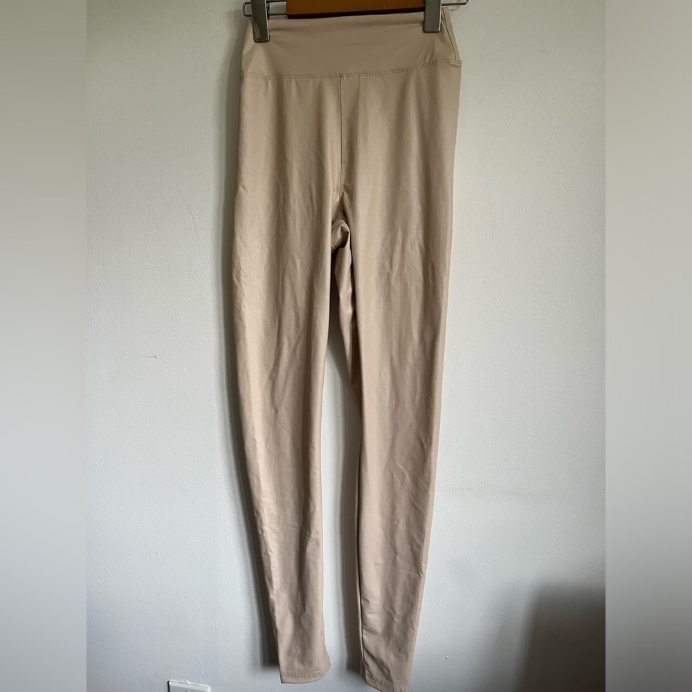 OFFLINE By Aerie Real Luxe Faux Leather Legging - Beige Cream - S Small Long